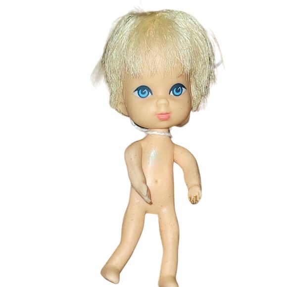 3.5" 1965 Mattel Little Kiddle Doll W/ Patriotic Dress Made in Japan - Picture 2 of 10